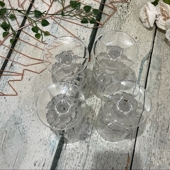 Vintage crystal wine goblet glasses set 4 liquor drink clear retro diamond cut - Picture 4 of 4